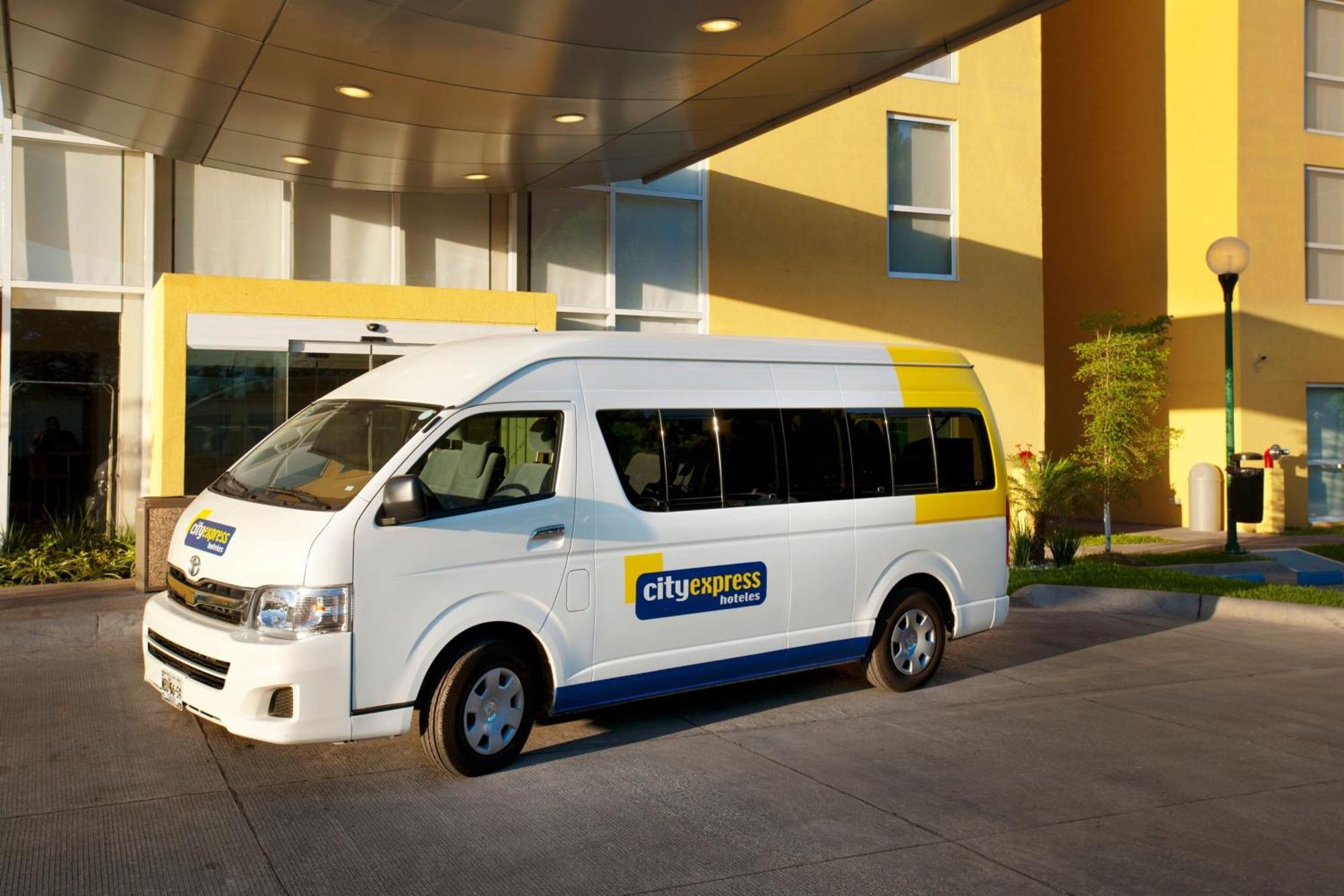 City Express By Marriott Ciudad Obregon Exterior photo