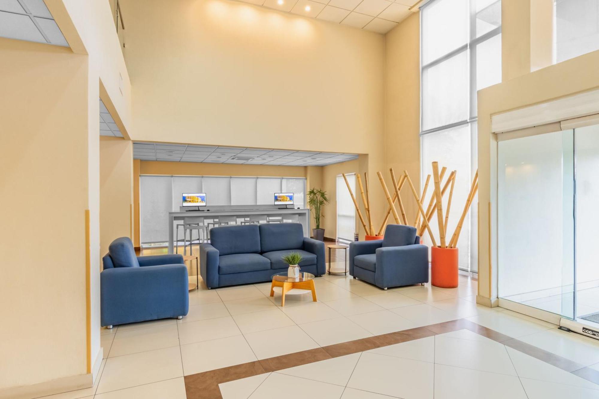 City Express By Marriott Ciudad Obregon Exterior photo