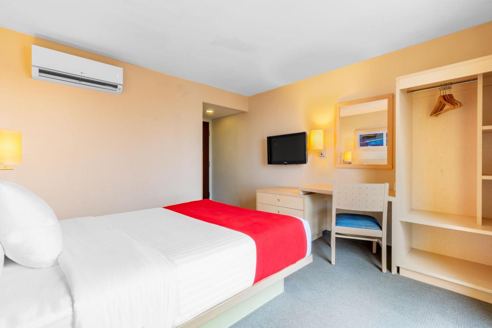 City Express By Marriott Ciudad Obregon Exterior photo