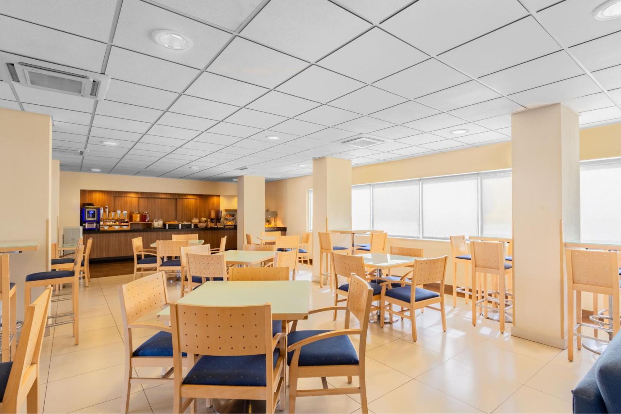 City Express By Marriott Ciudad Obregon Exterior photo