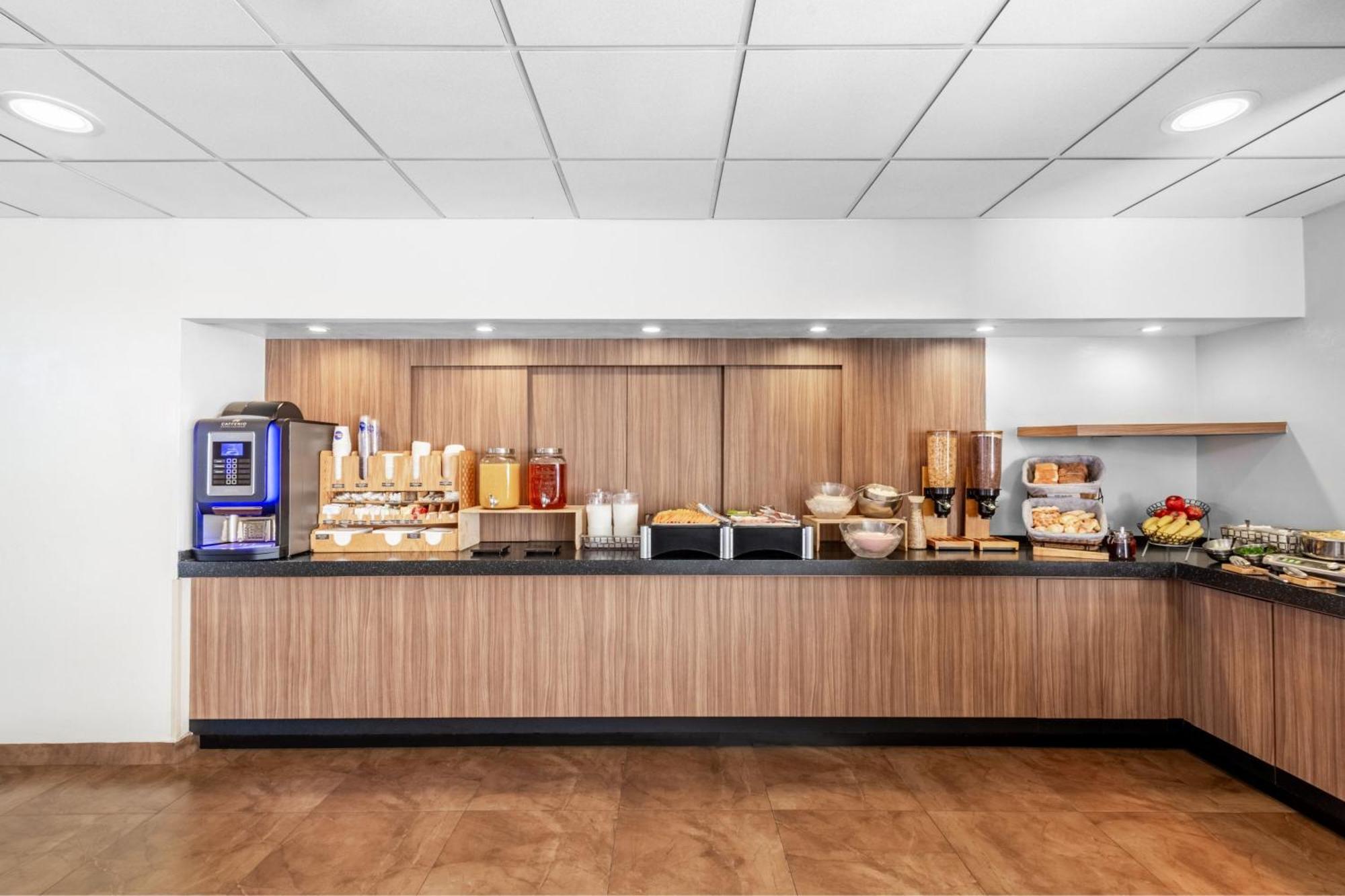 City Express By Marriott Ciudad Obregon Exterior photo