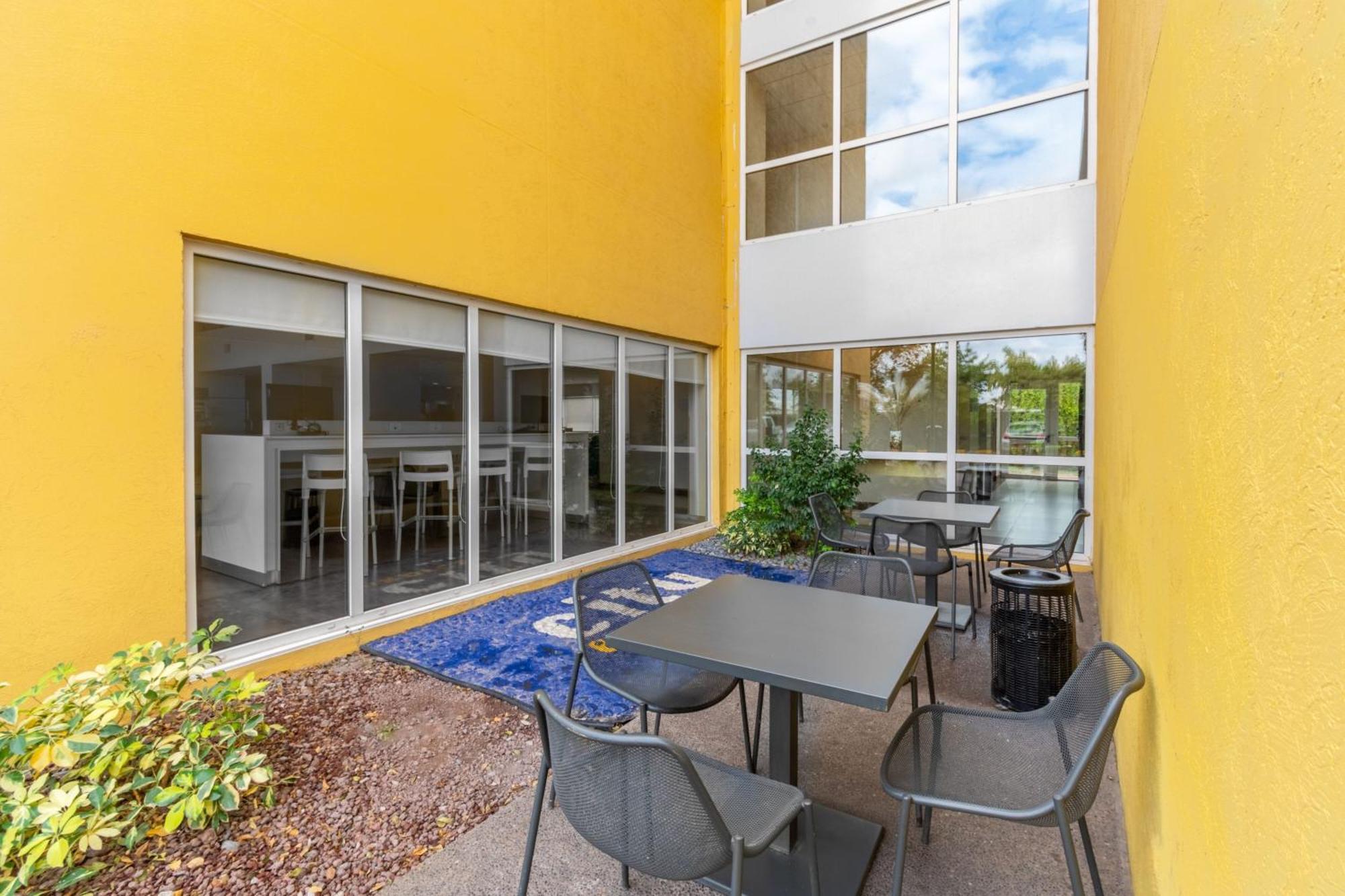 City Express By Marriott Ciudad Obregon Exterior photo