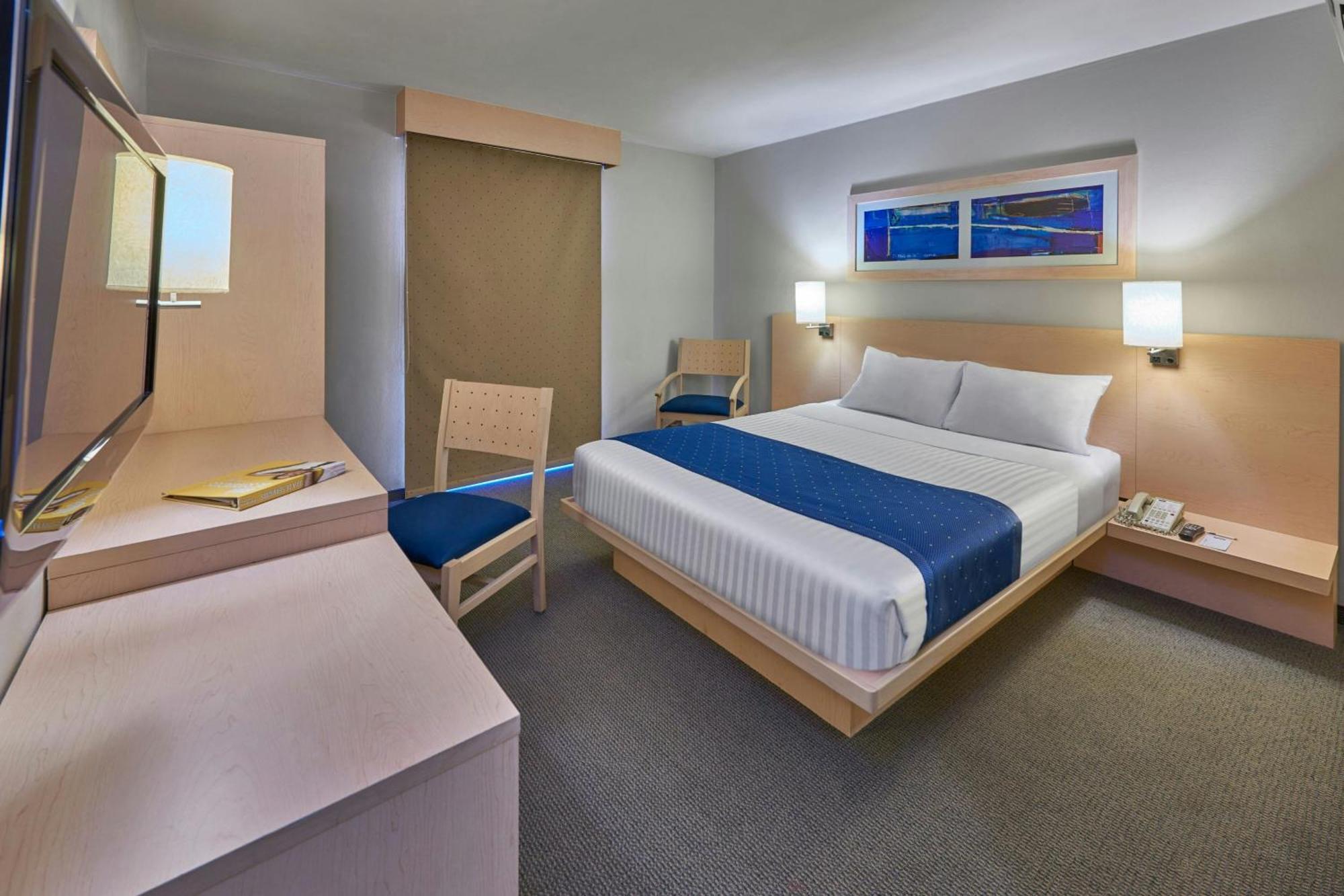 City Express By Marriott Ciudad Obregon Exterior photo